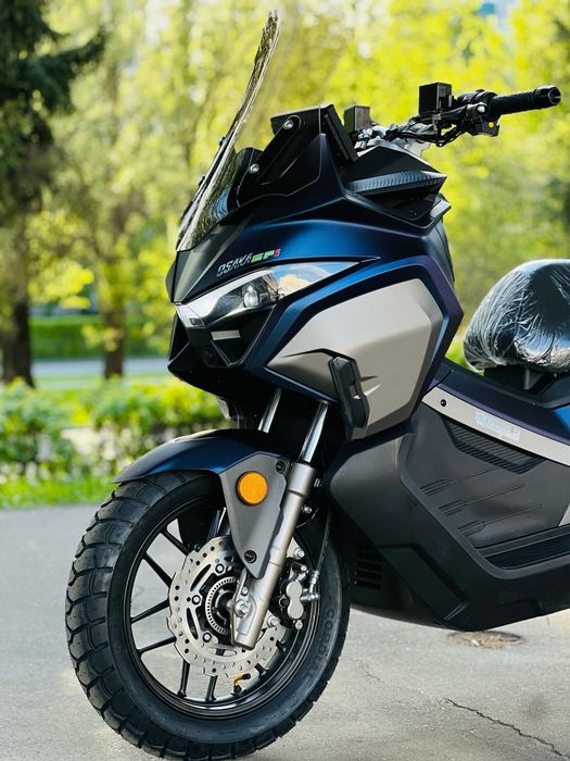 Osaka Leopard Макси скутер новый.