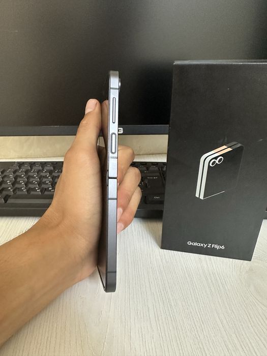 Samsung z flip 6 12/256gb
