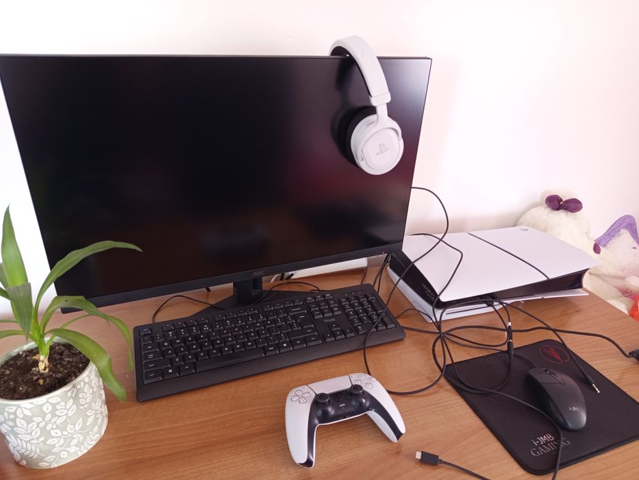 Pachet PS5+ monitor și accesorii