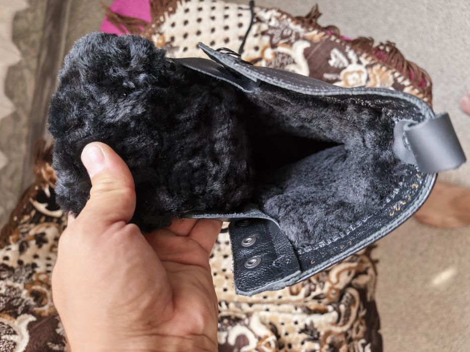 Продам зимнию обувь, берцы, бутекс