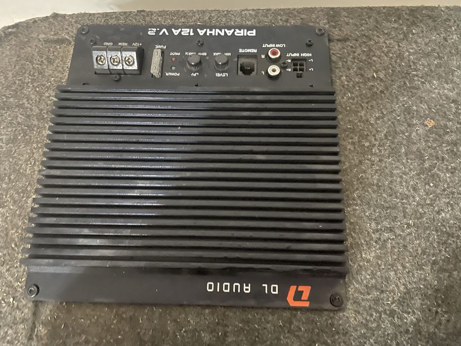 Сабуфер в машину