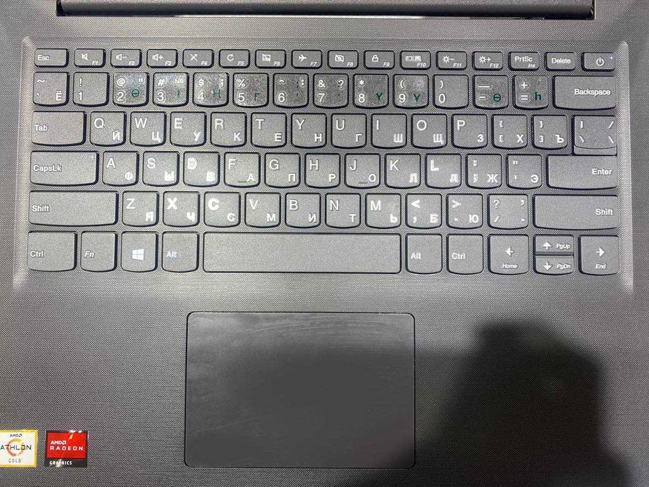 Ноутбук Lenovo V14