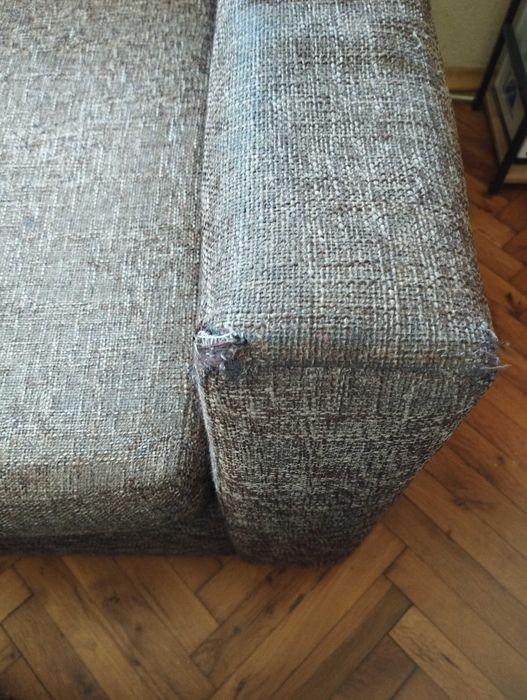 Голям разтегателен г-образен диван