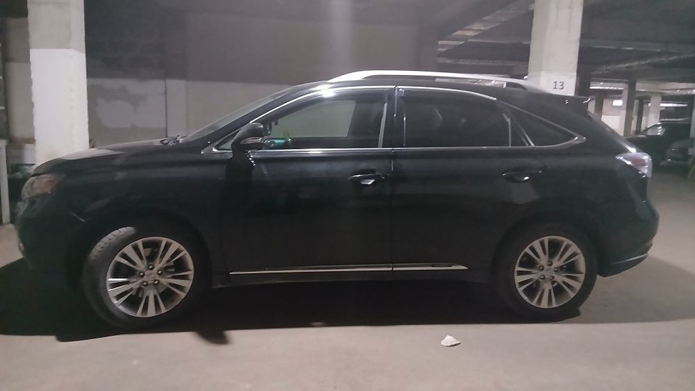 Продам машину Lexus 2010 RX450