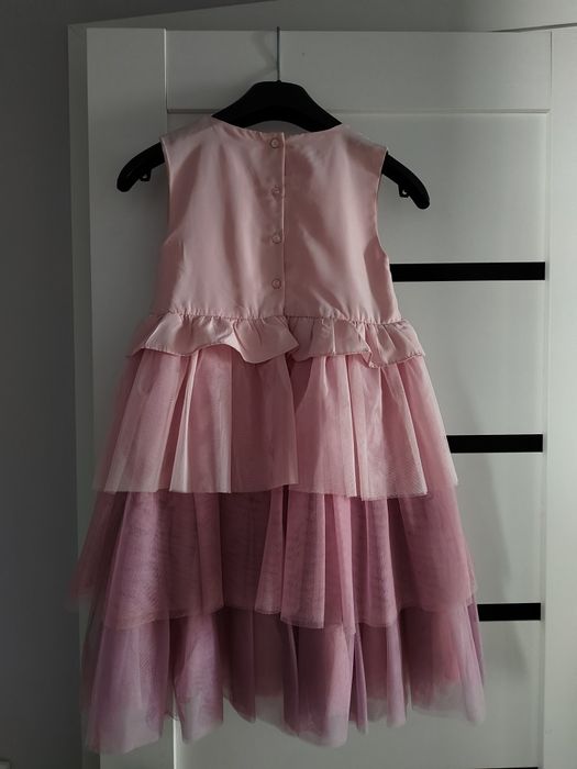 Нарядное платья для девочек