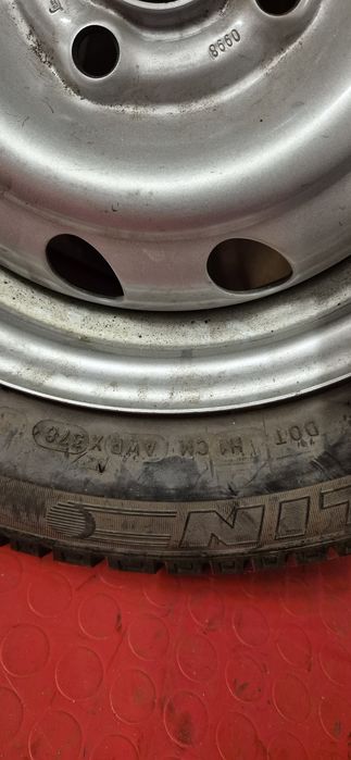 Резервна гума Опел корса / Opel corsa