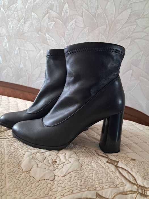 Полусапожки кожанные