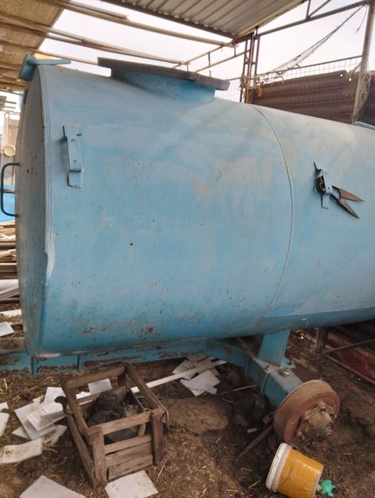 Прицепной водавоз