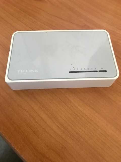 Switch tp model TL SF1008D