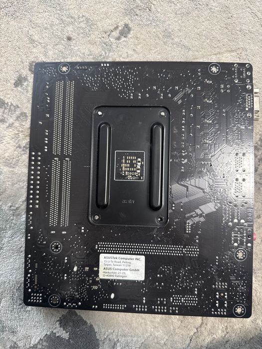 Placa de baza ASUS Prime A 320M-R