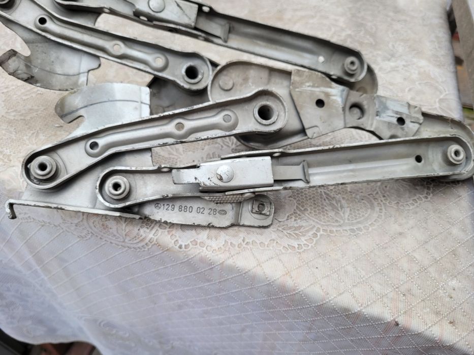 Механизм открывания капота