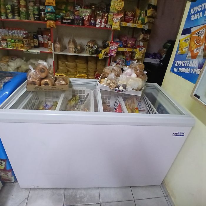 холодильник витрина в магазин