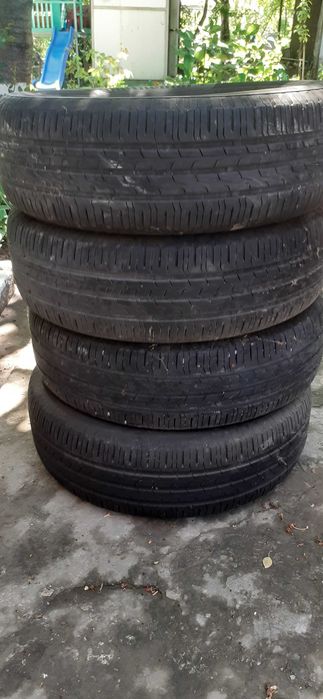 De vanzare anvelope 185/65R15