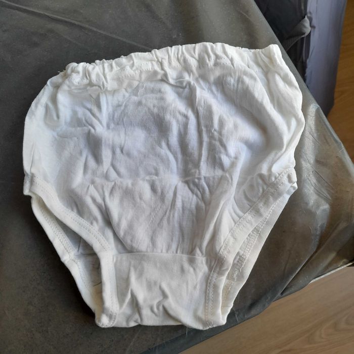 Мъжки, дамски потници,  мъжки слипове всичко за 70лв