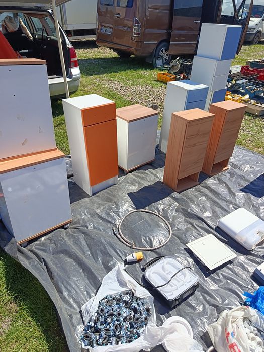 Mobilier baie pal melaminat suspendat si