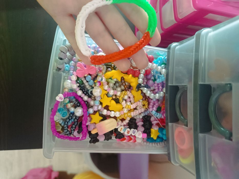 лъжички с изненади