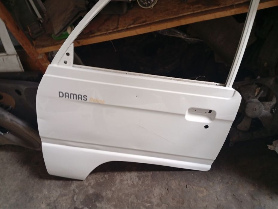 Avtomabil eshiklari neksiya damas matiz hamasidan bor