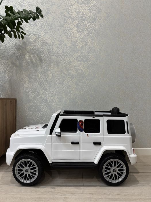 Электромобиль детский