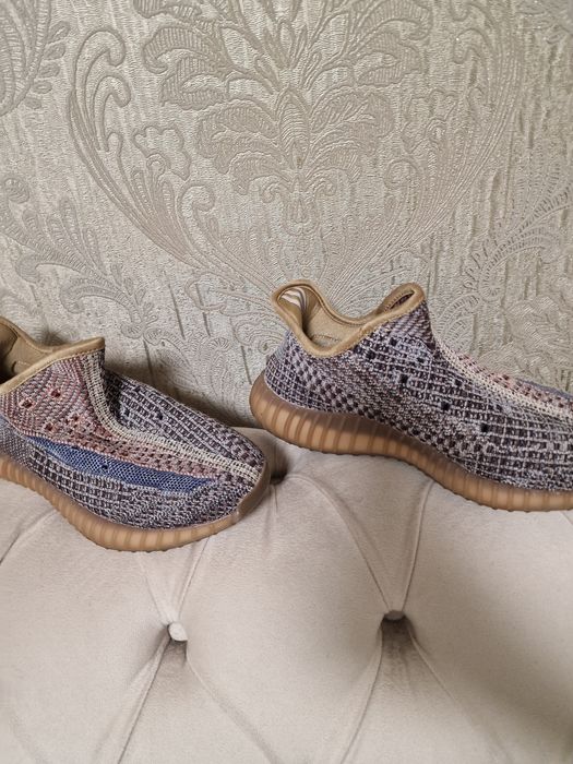 Yeezy 40 unisex noi