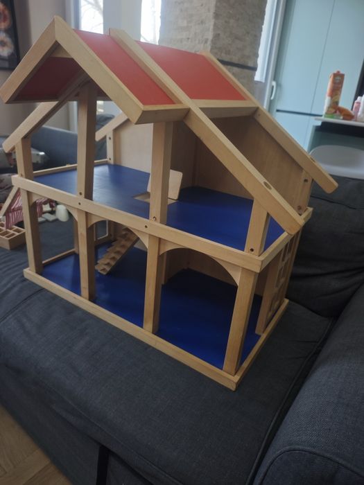 Детска дървена къща