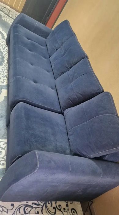 Продается диван в отличном состоянии