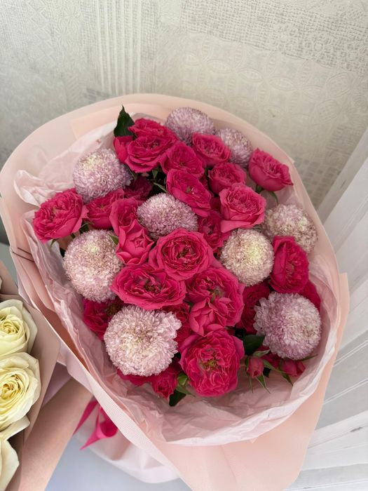 Продам Букеты цветов розы,тюльпаны