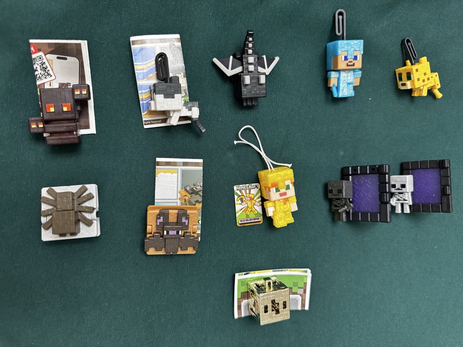 Фигурки Kinder Joy Minecraft (Майнкрафт)