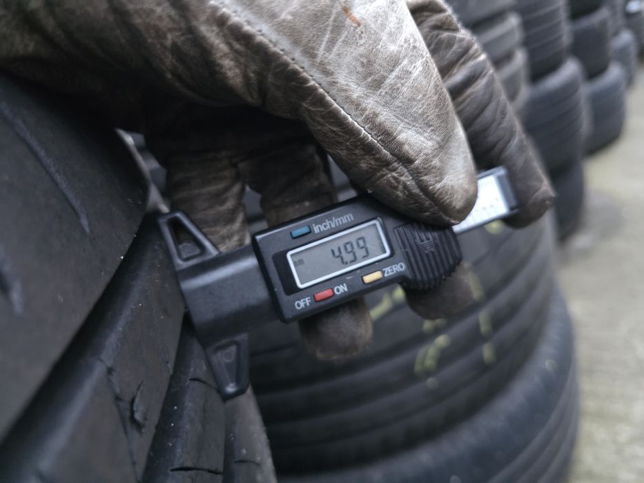 2бр Летни гуми 225 50 18 - Bridgestone