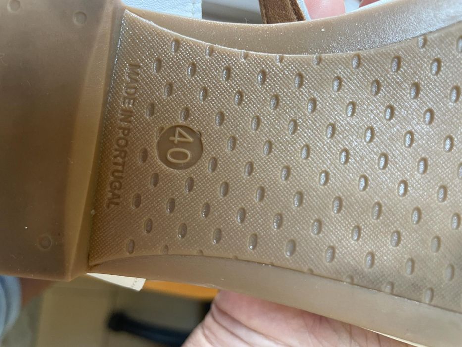 Дамски сандали от естествена кожа