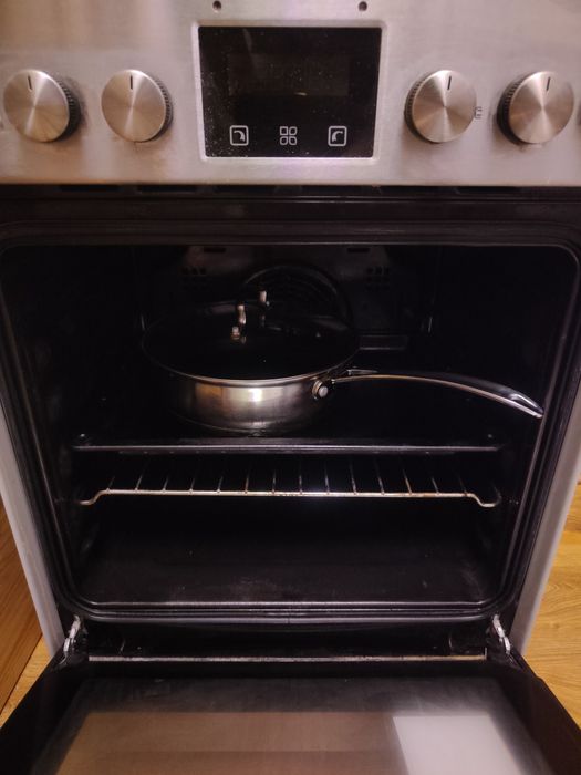 Электрическая плита