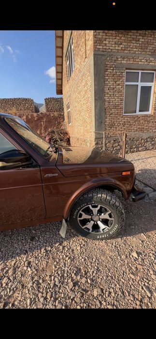 Niva 4x4 alo holatda