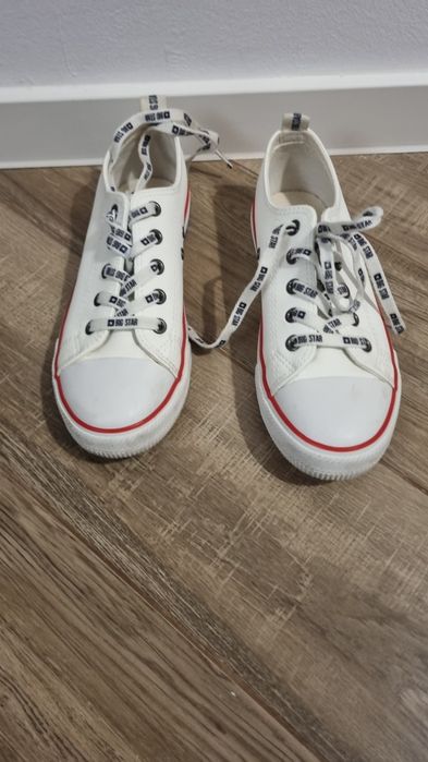 Converse big star