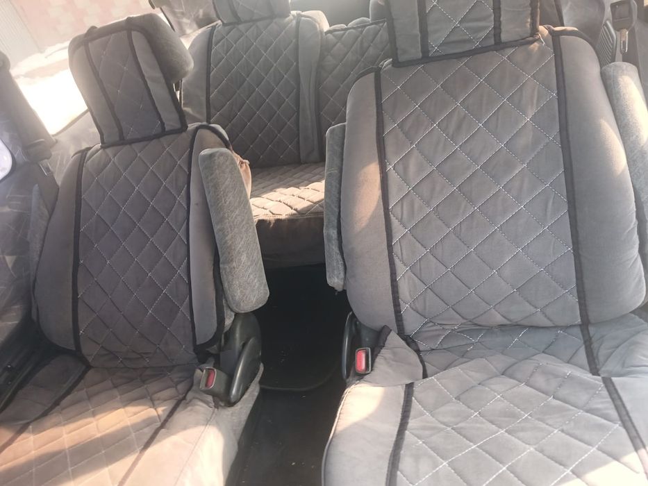 Продам Toyota lusida