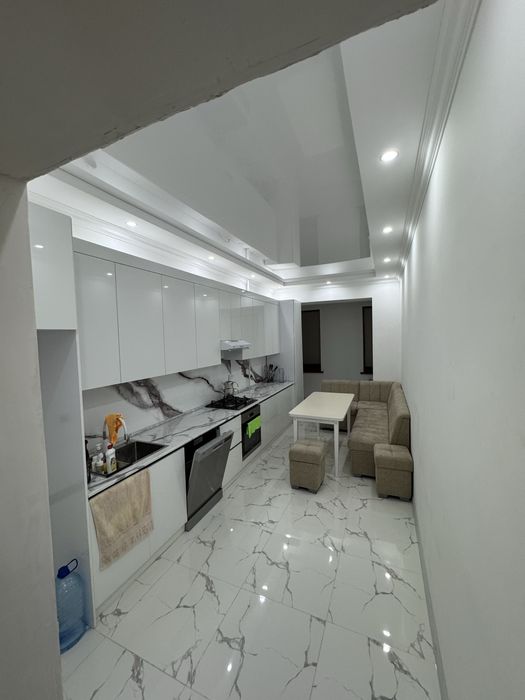 Квартира сотилади