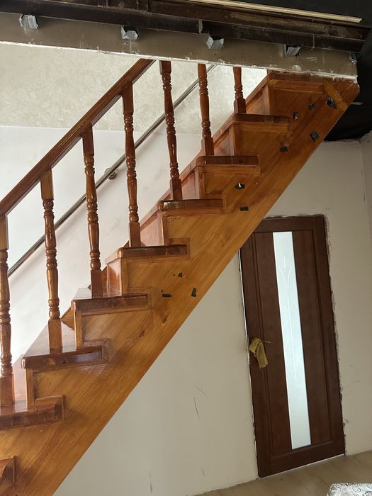 деревянная лестница