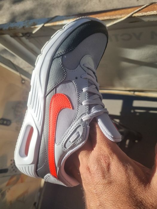 Дамски маратонки Nike max