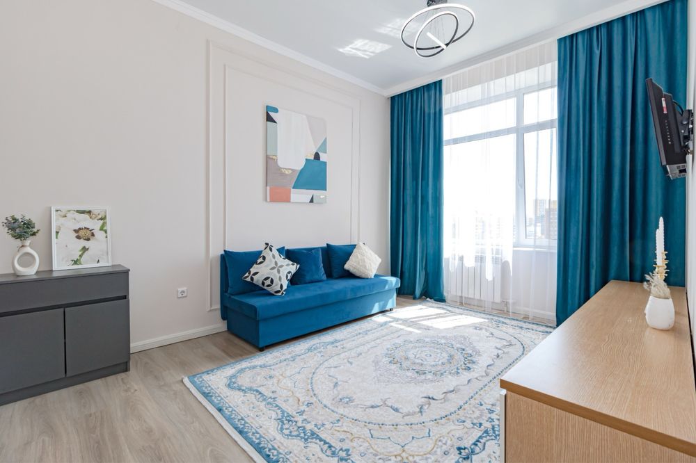 1 комнатная квартира на левом берегу возле Хан шатыра