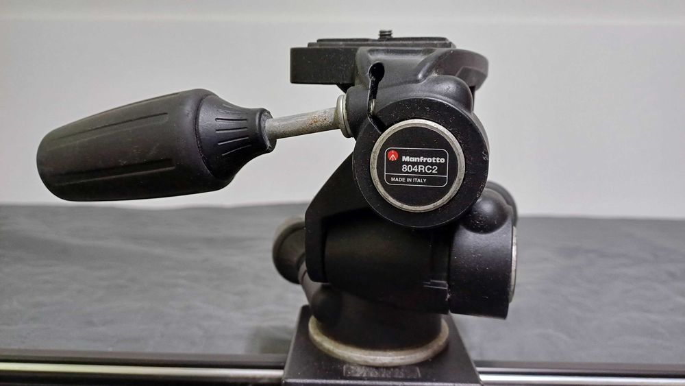 Слайдер Konova K5 и глава Manfrotto 804RC2