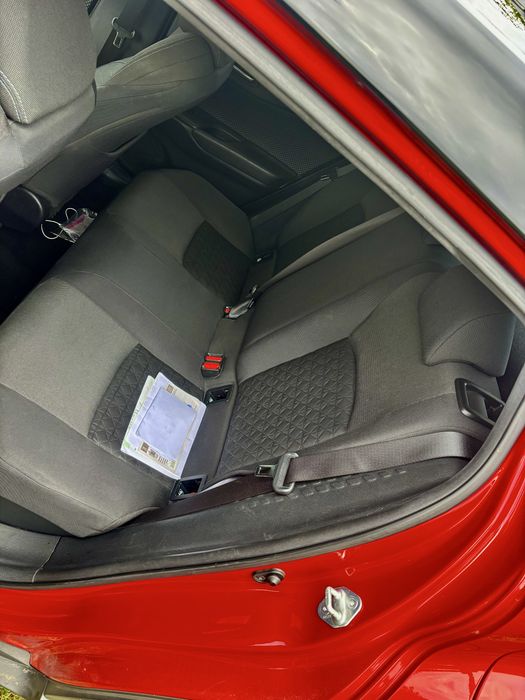 Toyota C-HR 2.0L hybrid 185 cai