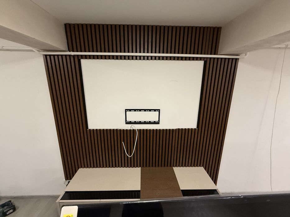 Mobila la Comandă sau Montaj Profesional