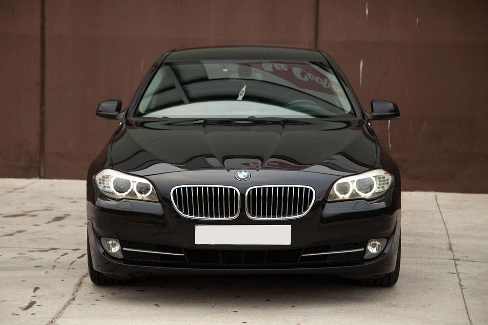 BMW Seria 5 2012 — imagine 2