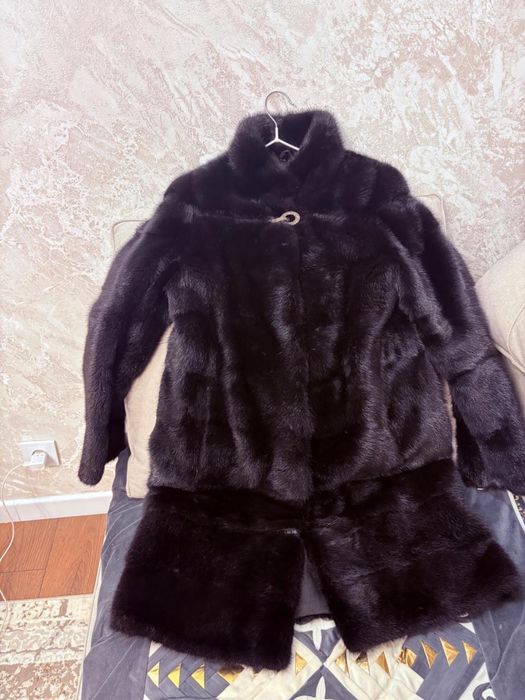 Продам норковую шубу
