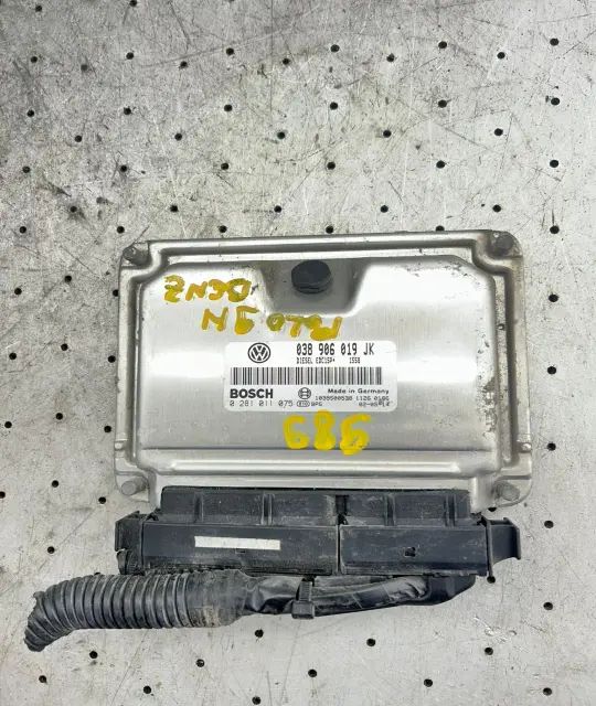 Calculator motor ECU 038906019JK 038906019JK Volkswagen VW Polo 2002