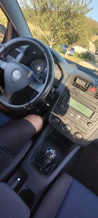Volkswagen Golf 5 | 2005 | 1.6 MPI 102cp Benzină | Stare Impecabila !