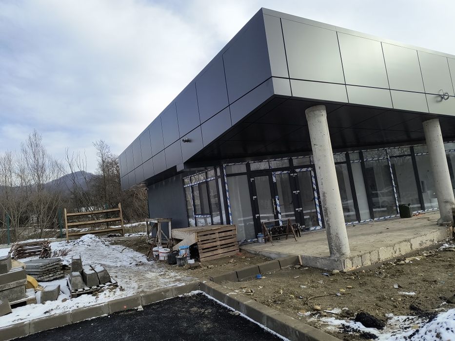 Fatada ventilata premium  ,montaj si materiale de top