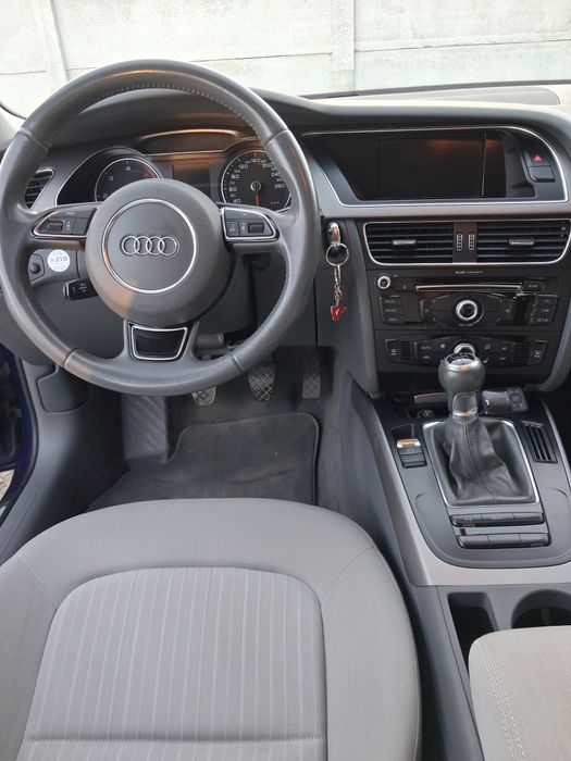 Audi B 8.5 2012 2.0d Absolut impecabil !