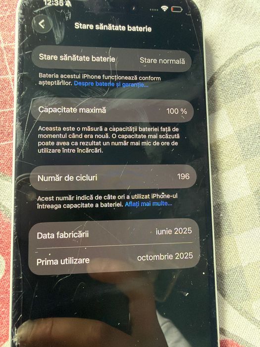 Vând iPhone 16..