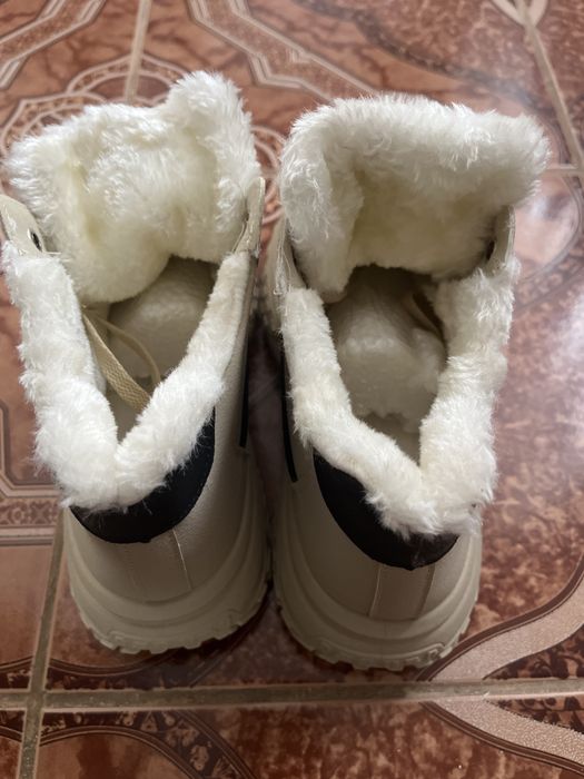 Ghete de iarna pentru dama !