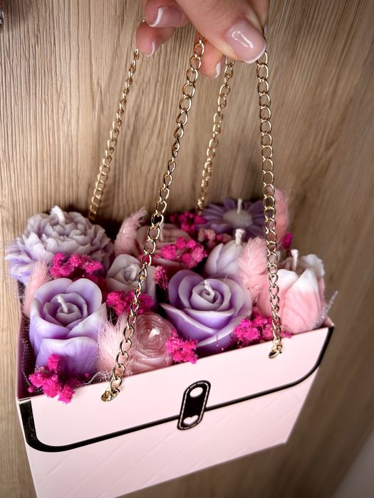 Букет в чантичка