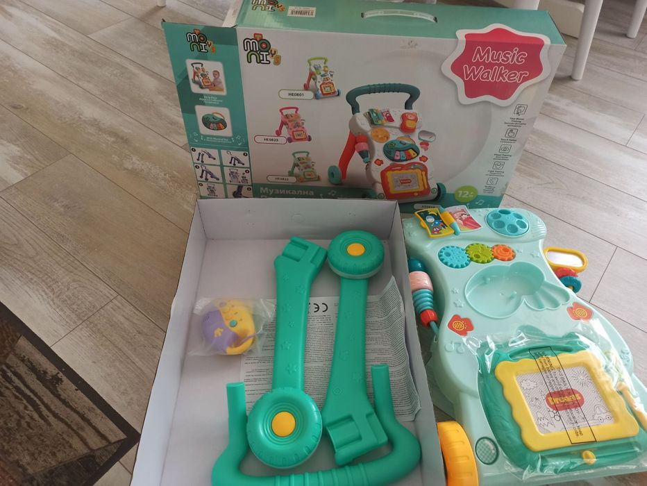 Нова музикална проходилка / Walker Moni